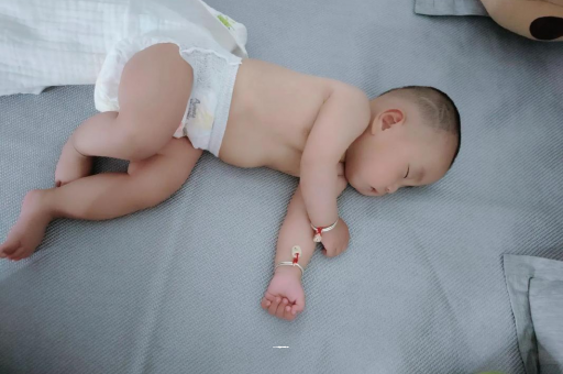 涟源怀孕多久肚子会胀气